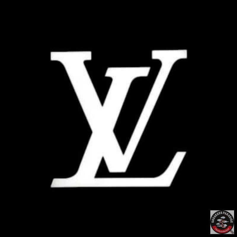 LOUIZ VUITTON