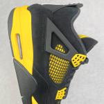 Air Jordan 4 Thunder