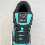 Nike Dunk Low Premium SB x Diamond Supply Co. Tiffany