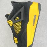 Air Jordan 4 Thunder