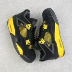 Air Jordan 4 Thunder