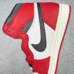 Air Jordan 1 High Chicago Lost and Found