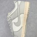 Nike Dunk Low "Light Bone"