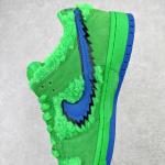 Nike SB Dunk Low x Grateful Dead Green Bear